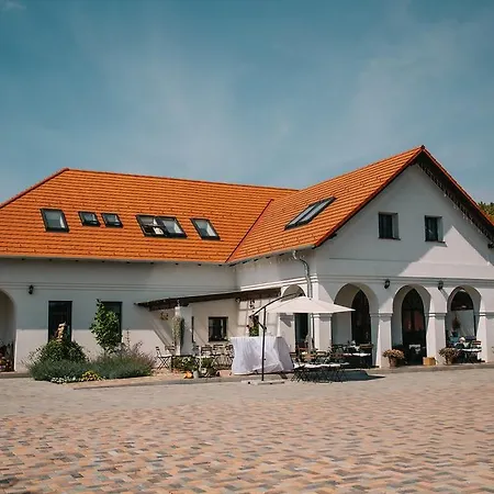 Vendégház Deak Udvarhaz *