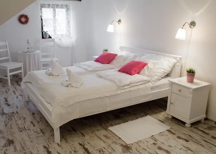 Gasthuis Deak Udvarhaz *